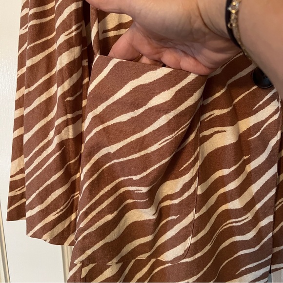 A New Day Relaxed Fit Blazer - Picture 4 of 12